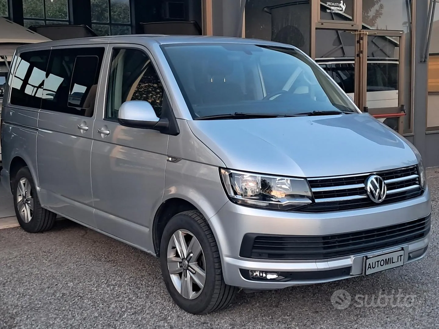 Volkswagen Caravelle 2017 photo 3