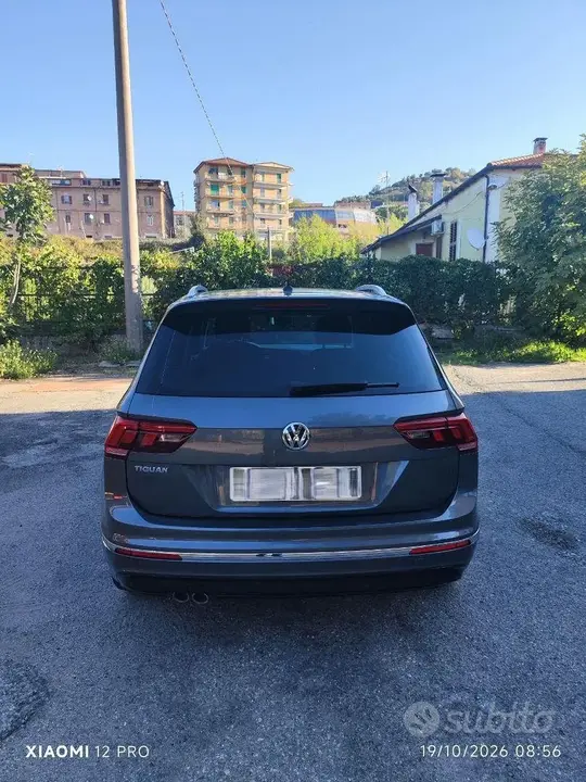 Volkswagen Tiguan 2018 photo 2