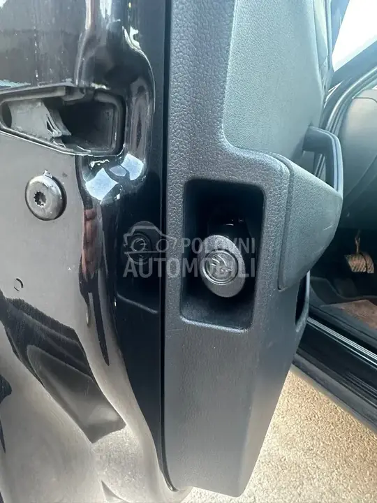 Skoda Superb 2018 photo 5