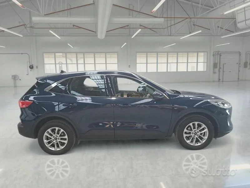 Ford Kuga 2021 photo 3