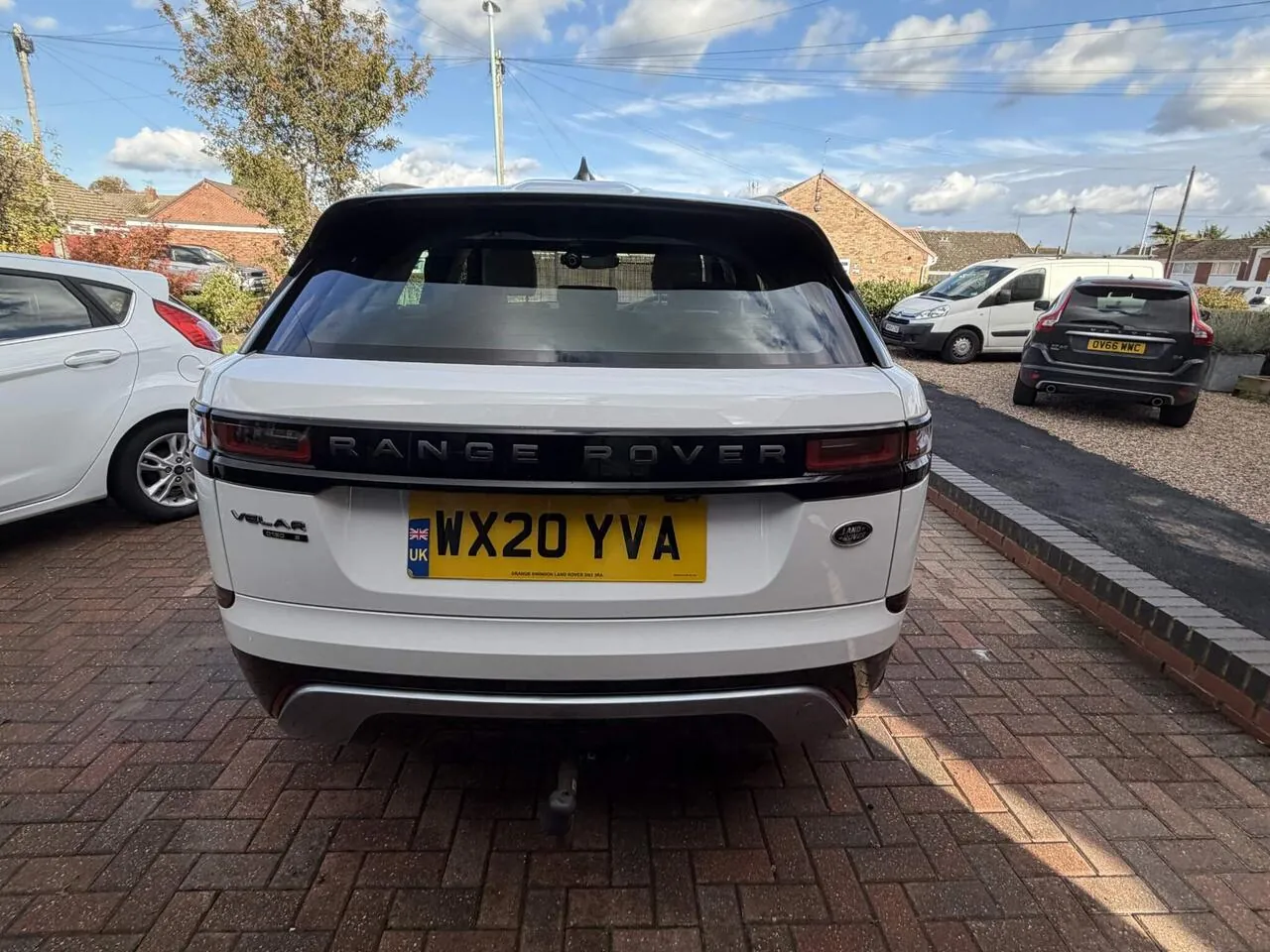 Land Rover Range Rover Velar 2020 photo 5