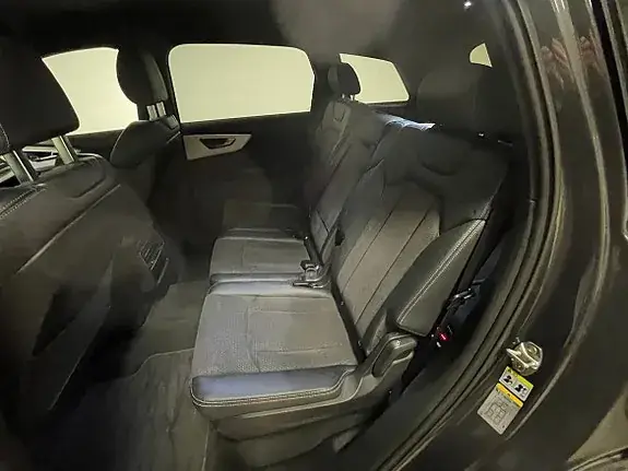 Audi Q7 2022 photo 5