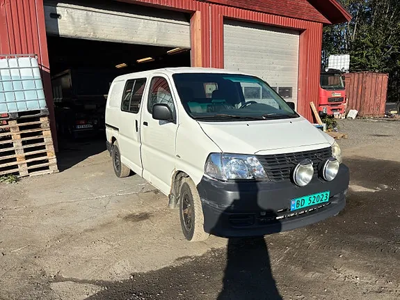 Toyota Hiace 2007 photo 5