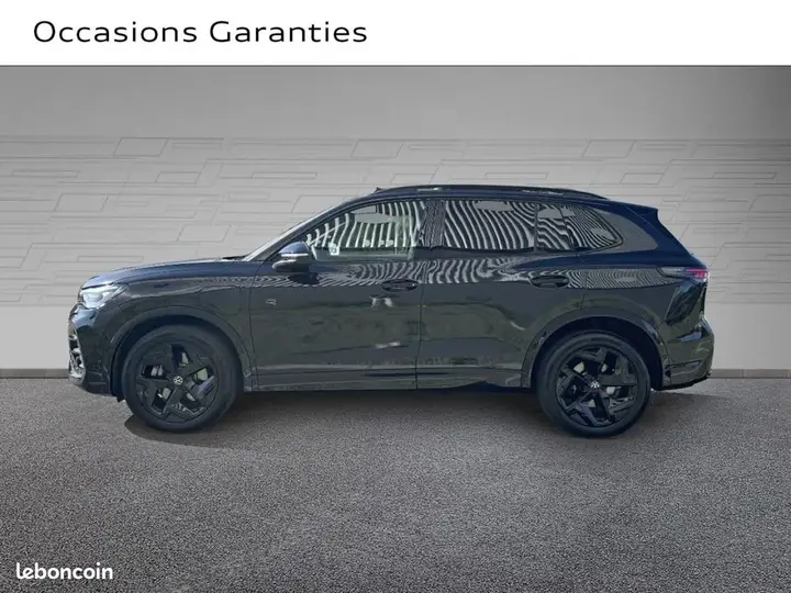 Volkswagen Tiguan 2024 photo 2