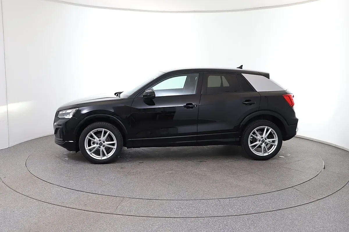 Audi Q2 2026 photo 2