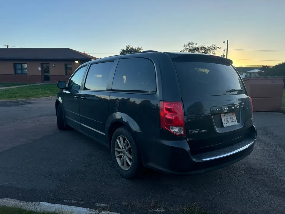 Dodge Grand Caravan 2014 photo 3