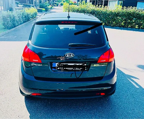 Kia Venga 2012 photo 4
