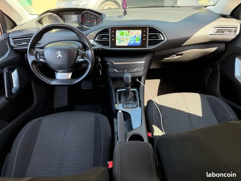 Peugeot 308 2017 photo 3