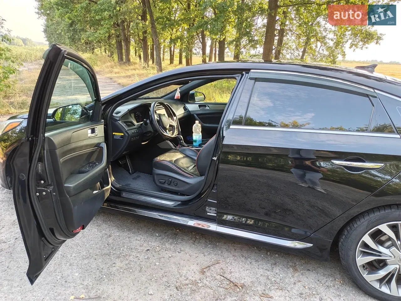 Hyundai Sonata 2015 photo 2