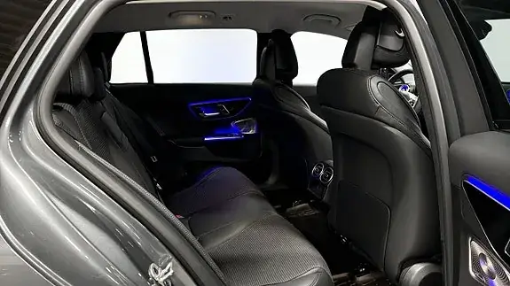 Mercedes-Benz C 220 2025 photo 5