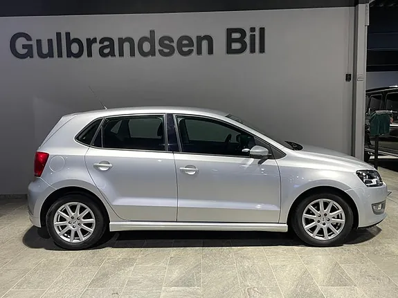 Volkswagen Polo 2010 photo 4