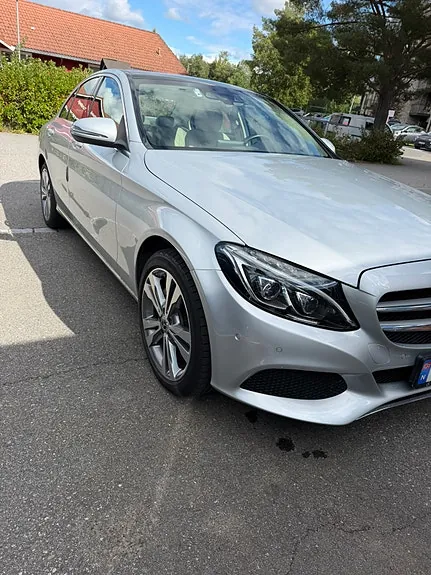 Mercedes-Benz C200 2018 photo 4