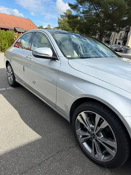 Mercedes-Benz C200 2018 photo 3