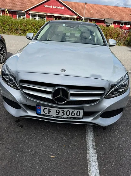 Mercedes-Benz C200 2018 photo 2