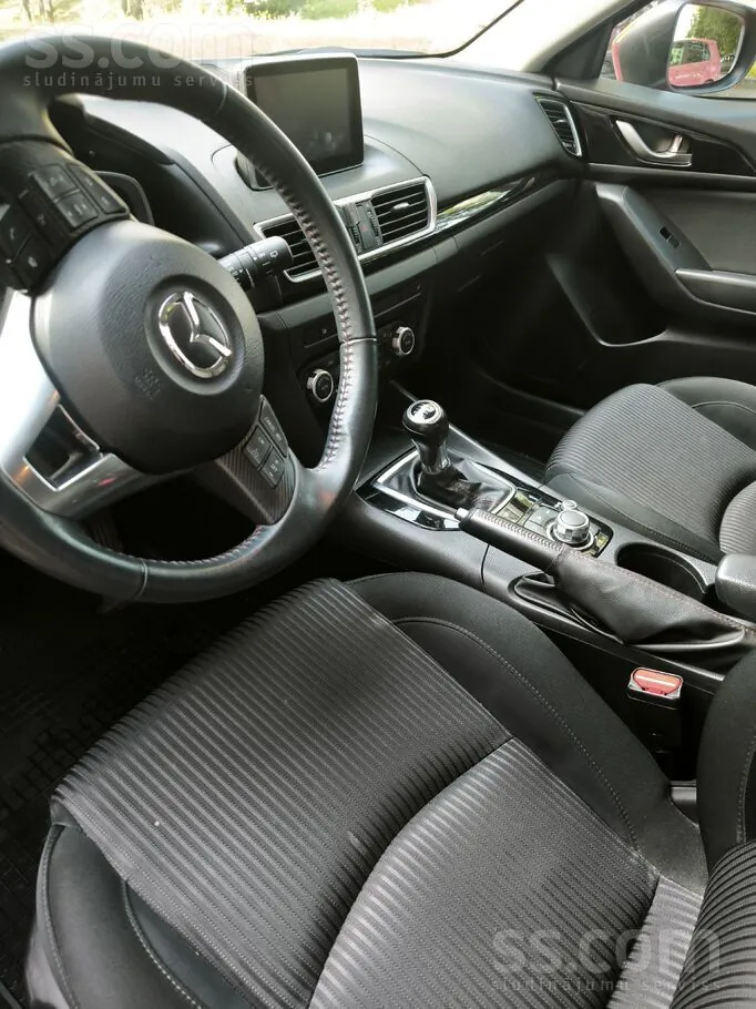 Mazda Mazda3 2015 photo 5