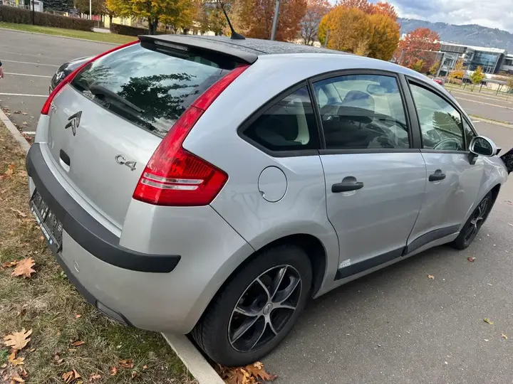 Citroen C4 2007 photo 3