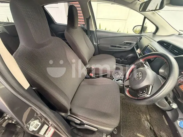 Toyota Vitz 2017 photo 5
