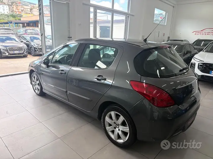 Peugeot 308 2012 photo 5