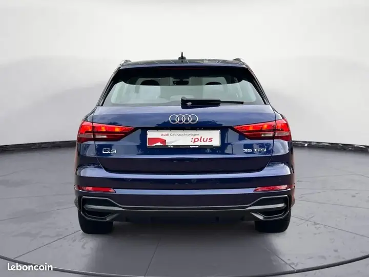 Audi Q3 2022 photo 4
