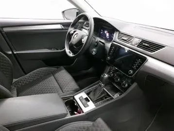 Skoda Superb 2022 photo 3