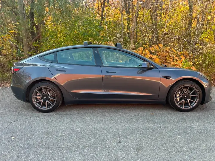 Tesla 3