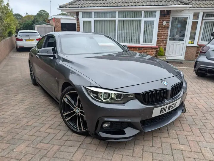 BMW 4 Series 2018 photo 2
