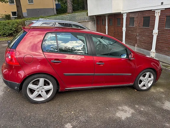 Volkswagen Golf V