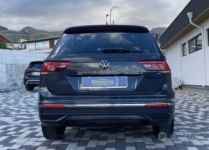 Volkswagen Tiguan 2022 photo 5