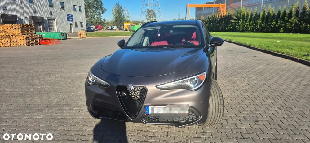 Alfa Romeo Stelvio 2021 photo 2