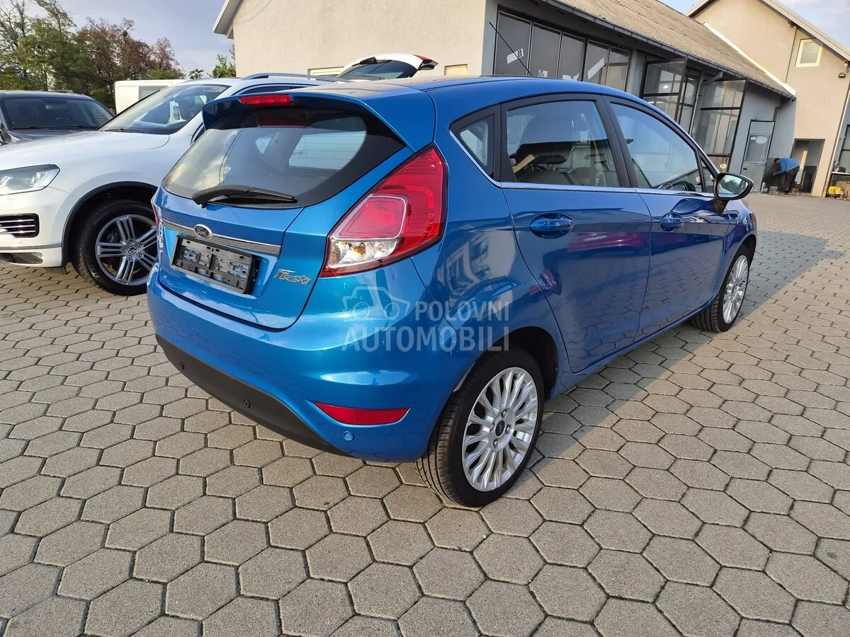 Ford Fiesta 2013 photo 5
