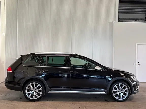Volkswagen Golf Alltrack 2016 photo 2