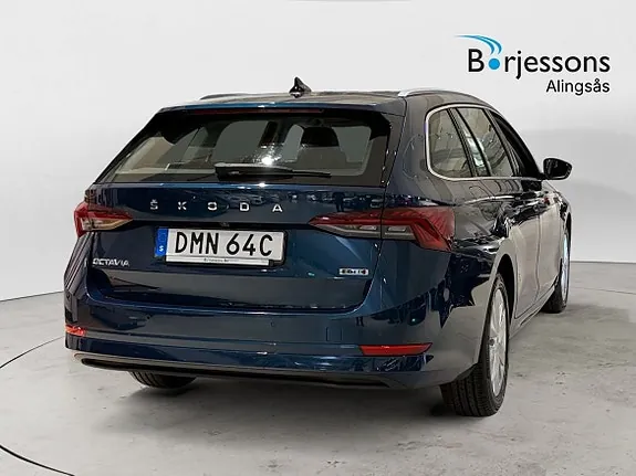 Skoda Octavia 2021 photo 3