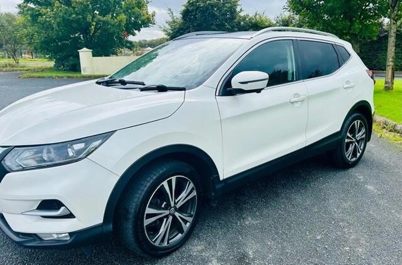 Nissan Qashqai 2018 photo 2