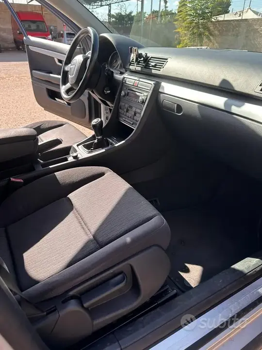 Audi A4 2007 photo 5