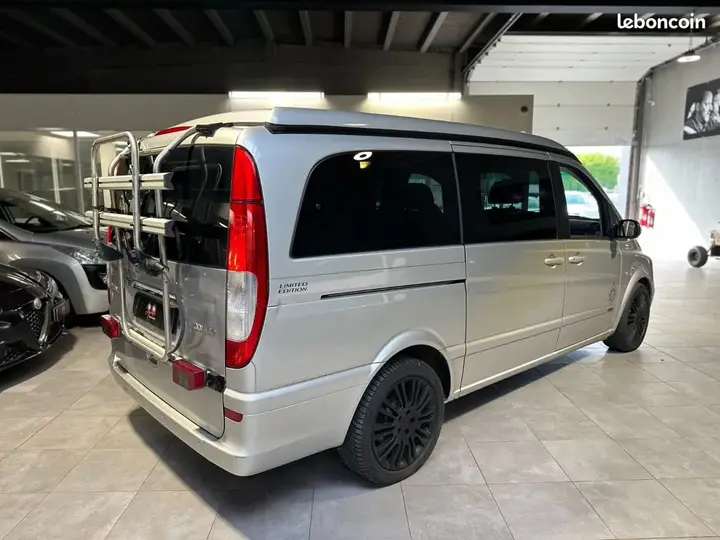 Mercedes-Benz Viano 2009 photo 4