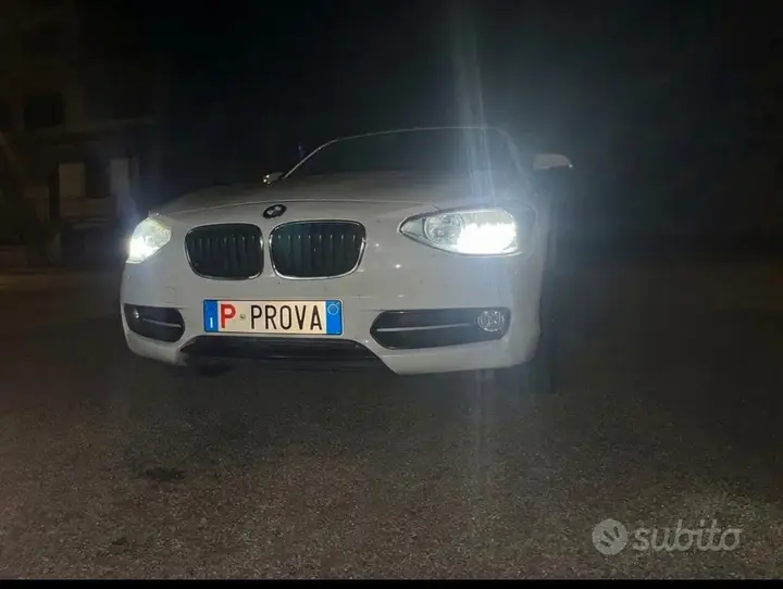 BMW 1 Series 2012 photo 2