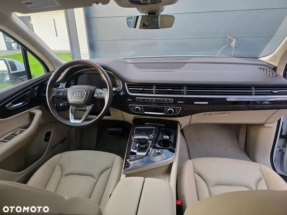 Audi Q7 2018 photo 5