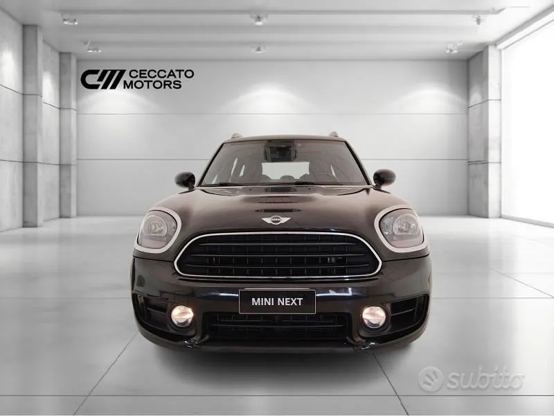 Mini Mini Countryman 2018 photo 2