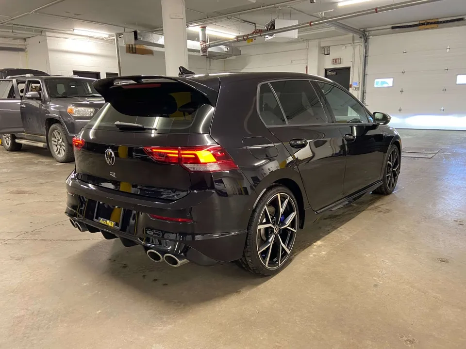 Volkswagen Golf R 2024 photo 5