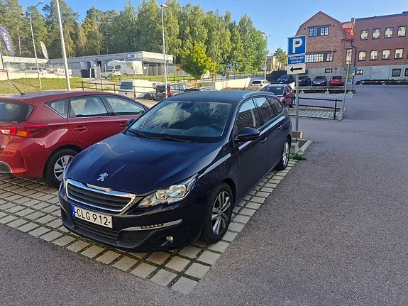 Peugeot 308 Sw 2016 photo 2