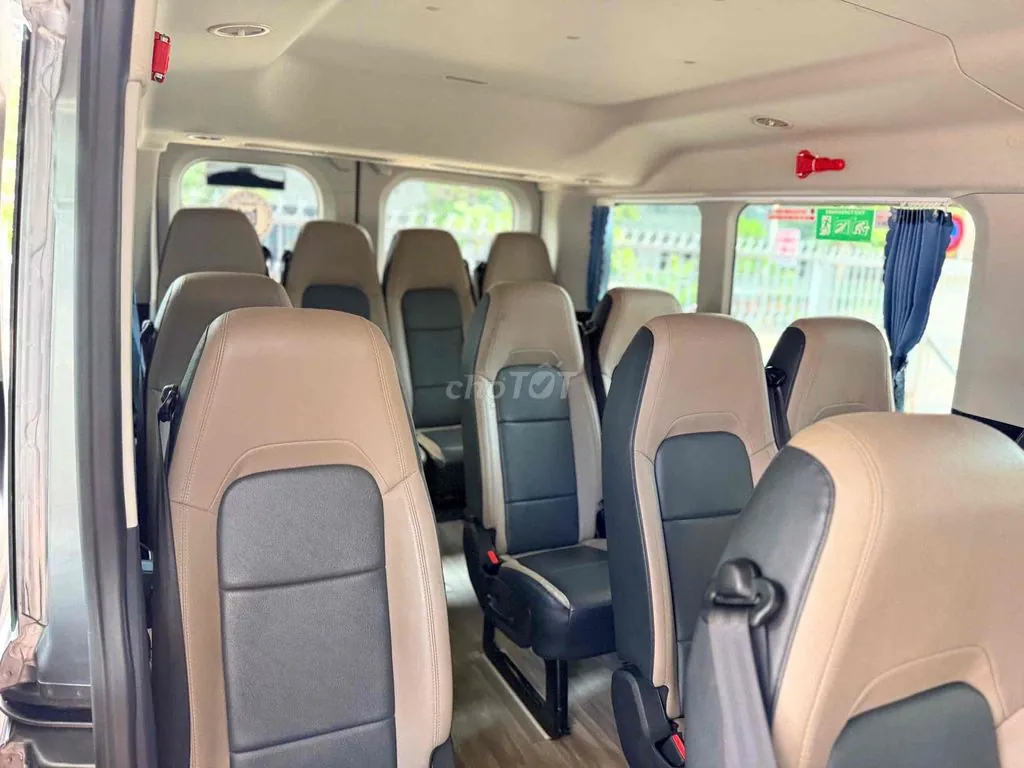 Ford Transit 2024 photo 4