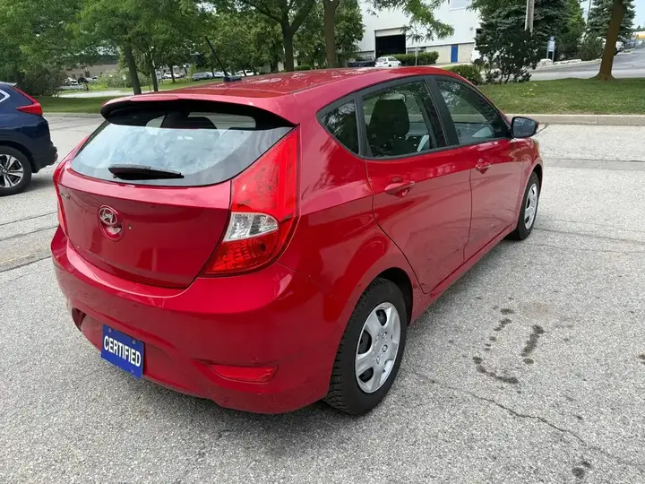 Hyundai Accent 2015 photo 5
