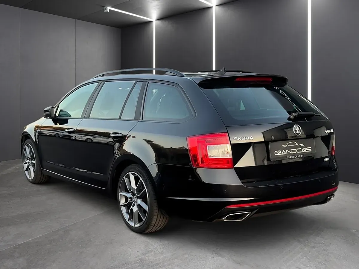 Skoda Octavia 2014 photo 2