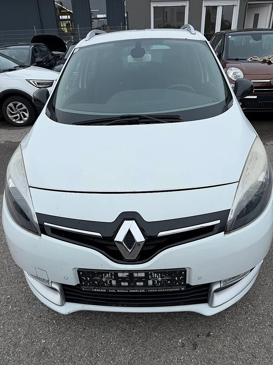 Renault Grand Scenic 2015 photo 2