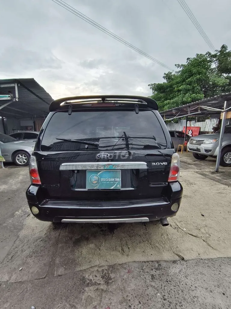 Ford Escape 2005 photo 3