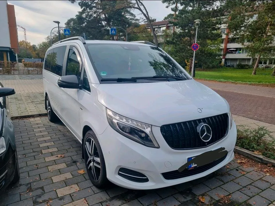 Mercedes-Benz V-Class