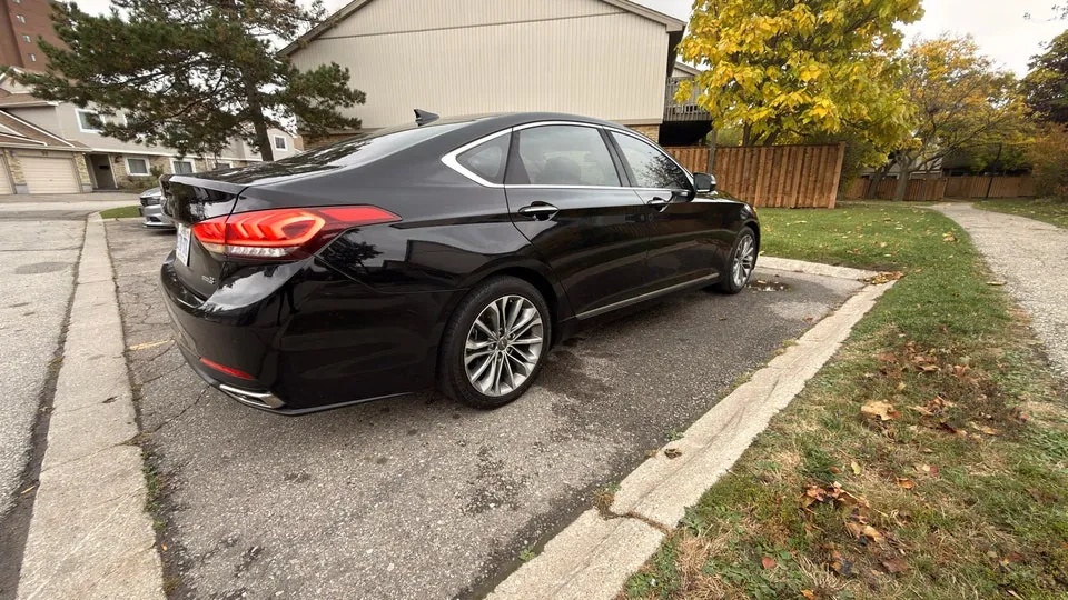 Hyundai Genesis 2015 photo 3