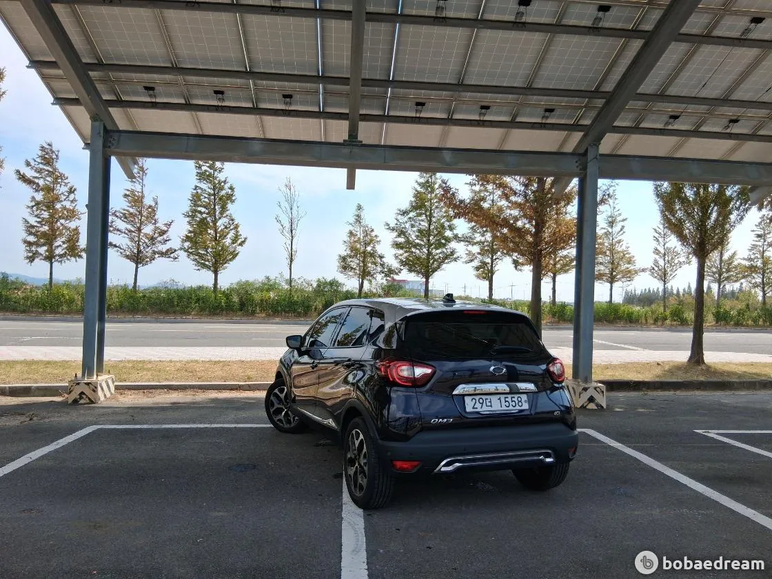 Renault Korea Qm3 2019 photo 3