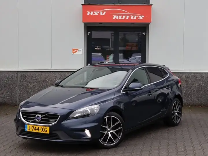 Volvo V40