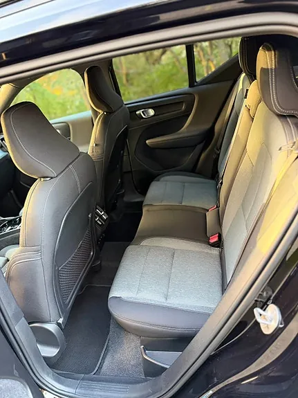 Volvo Xc40 2024 photo 4